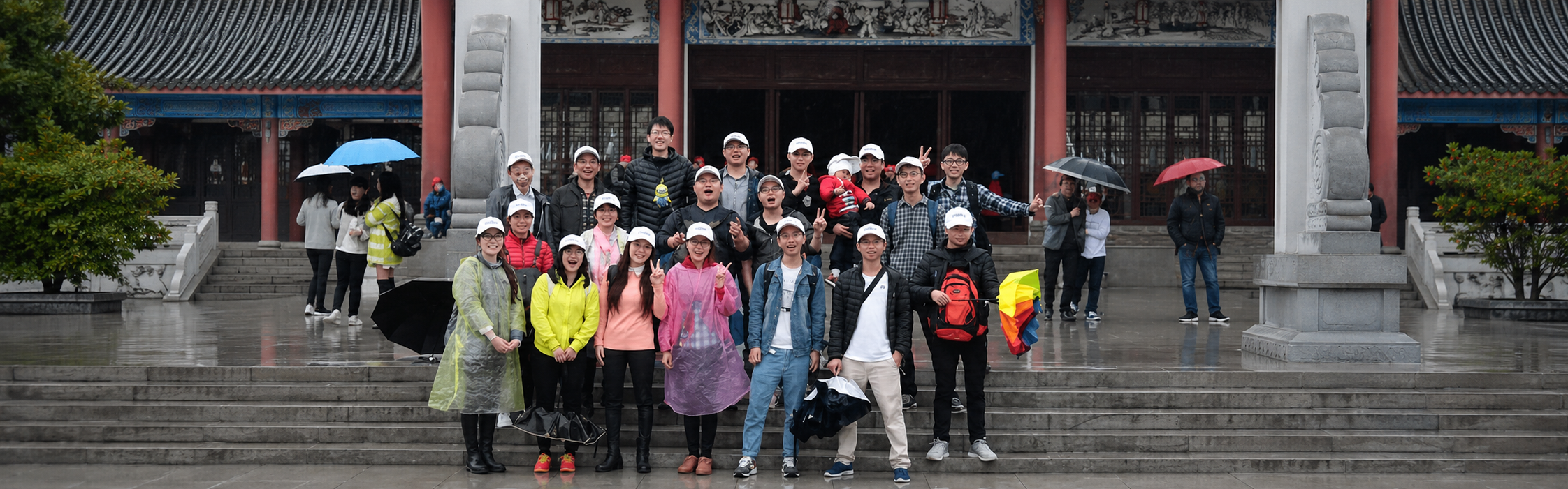 Thunder Laser Team unternimmt einen zweit ägigen Ausflug in die Stadt Huizhou