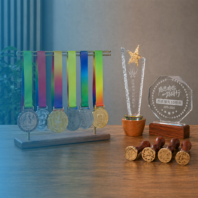 Briefmarken & Trophäen