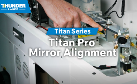 So richten Sie die Spiegel der Titan Pro-Serie aus