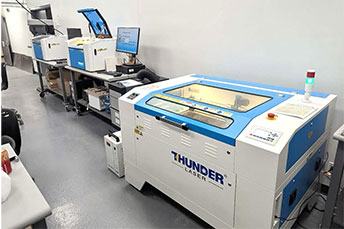 Plug and play machine